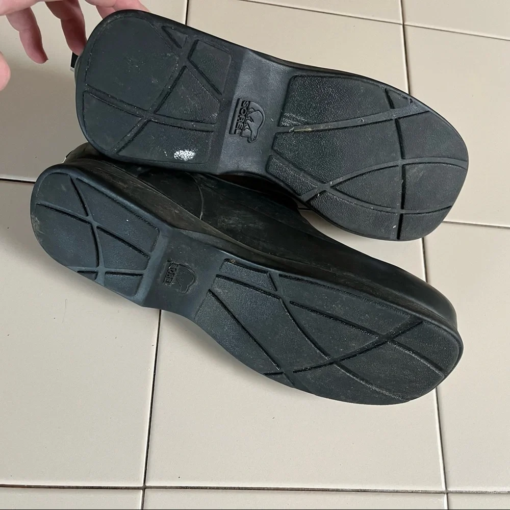 Sorel rubber booties